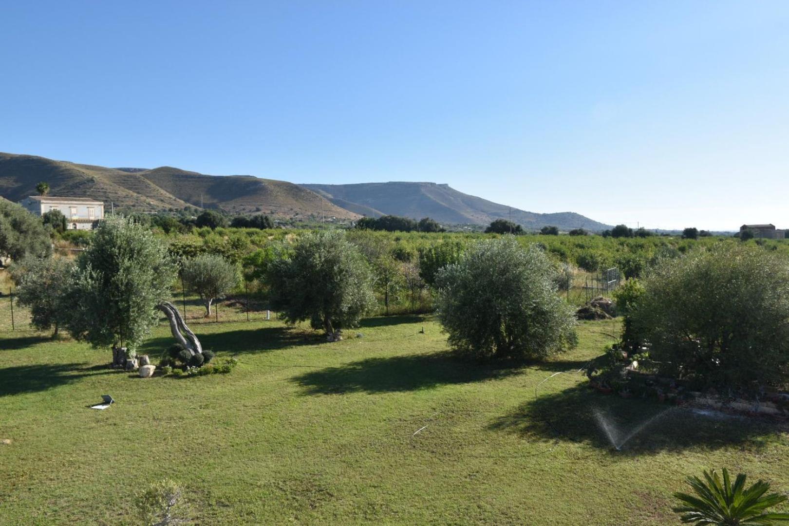 I Secolari Di Giulia Villa Avola Bagian luar foto